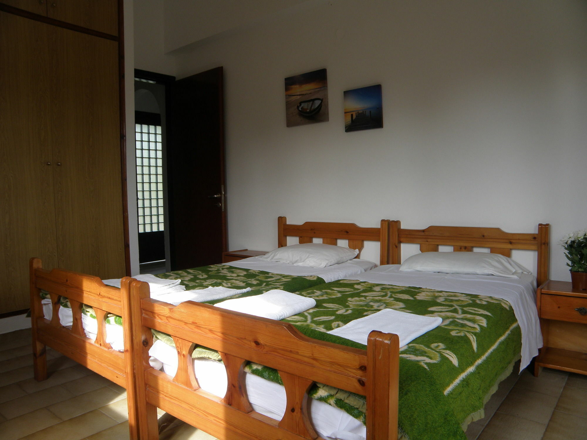 Sunny Dreams Apartments Ýpsos Extérieur photo